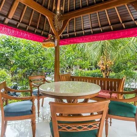 Zen Rooms Basic Kuta Kubu Anyar Exterior foto